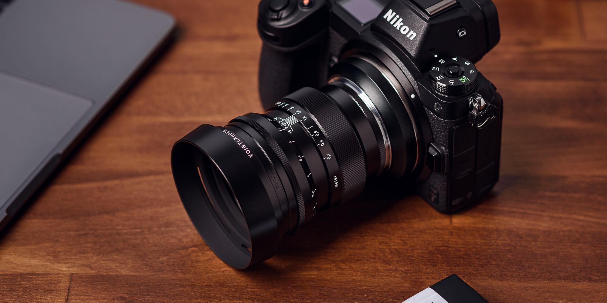 Obiektyw  Voigtlander Nokton 75 mm f/1,5 do Leica M -  czarny